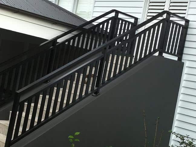 black-handrails-Balustrades